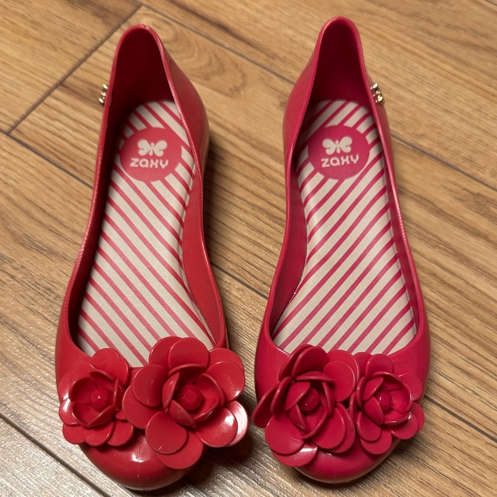 Good condition Size 13 Girls Zaxy Kids Flats with Flowers